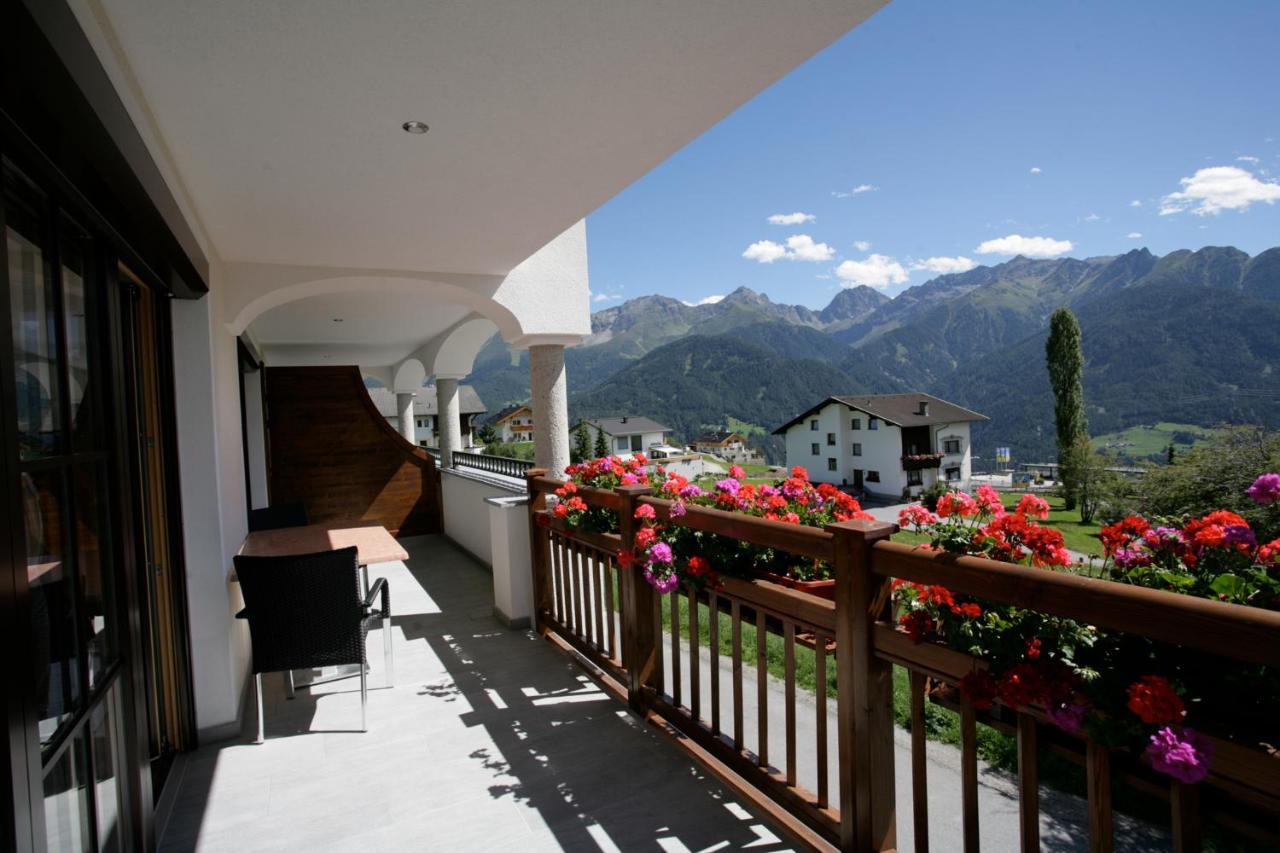 Apart-Hotel Alpinsonnenresidenz Фис Экстерьер фото